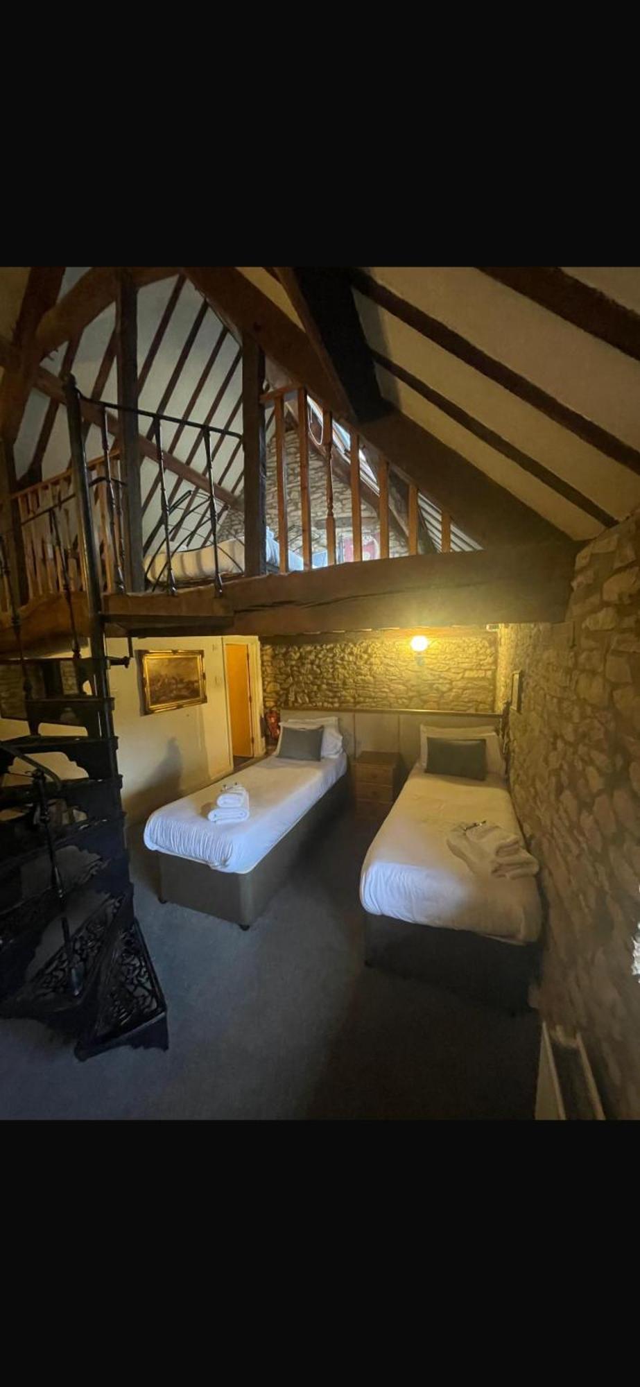 เดอะ คิงส์ อาร์ม ชิปปิ้ง นอร์ตัน Bed & Breakfast ชิปปิงนอร์ตัน ห้อง รูปภาพ