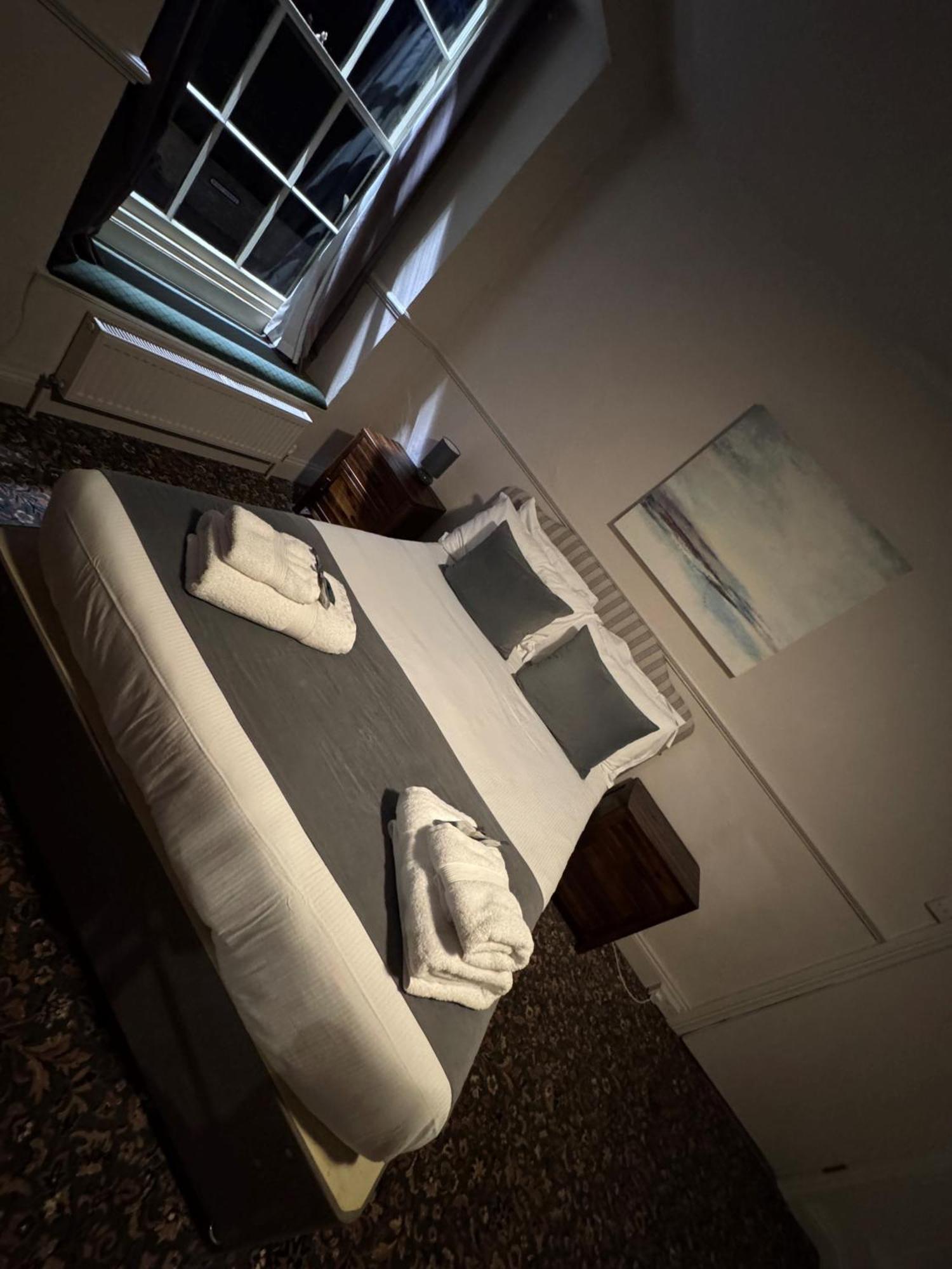 เดอะ คิงส์ อาร์ม ชิปปิ้ง นอร์ตัน Bed & Breakfast ชิปปิงนอร์ตัน ห้อง รูปภาพ