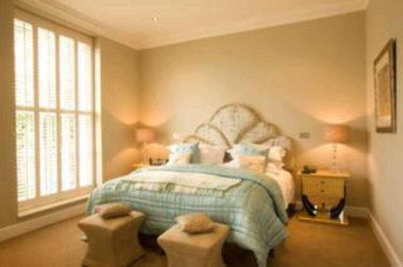 เดอะ คิงส์ อาร์ม ชิปปิ้ง นอร์ตัน Bed & Breakfast ชิปปิงนอร์ตัน ภายนอก รูปภาพ